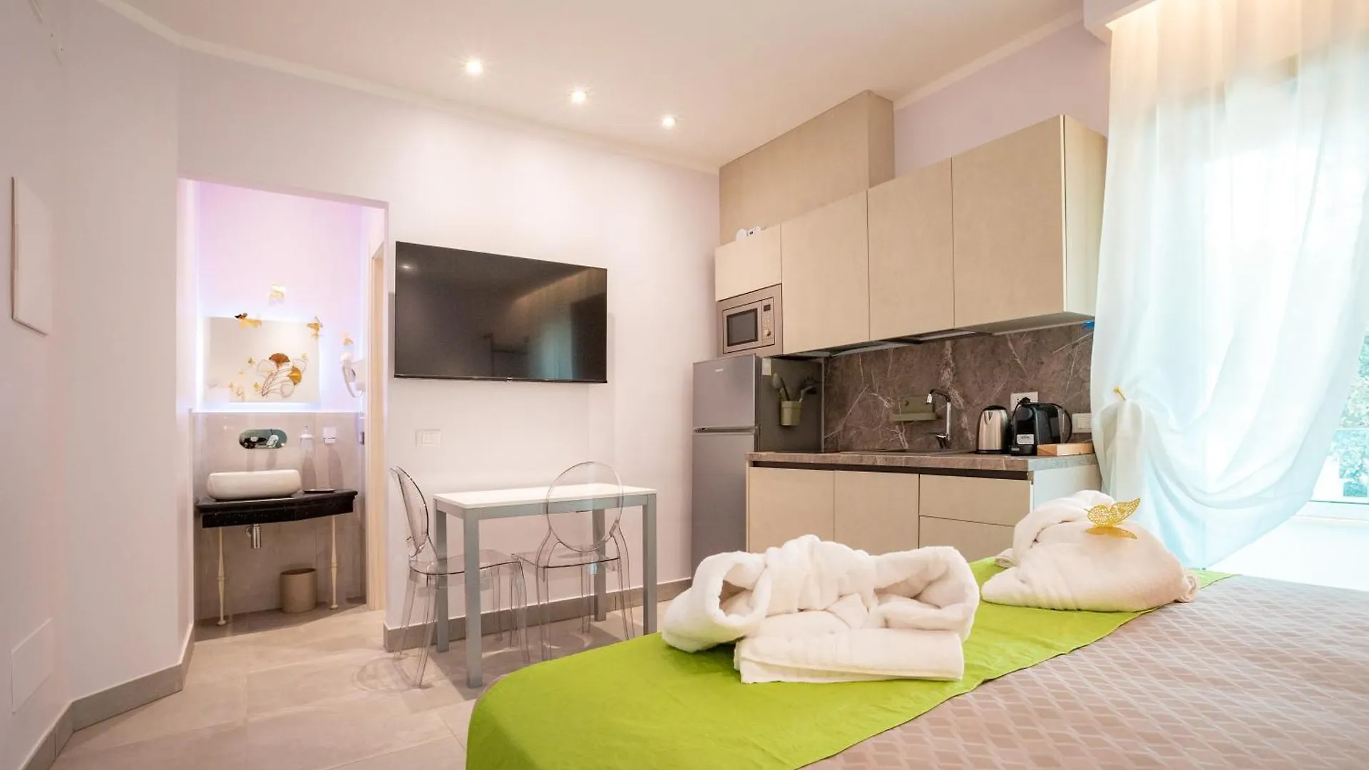 Twins Royal Suite Rome 0*,  Italy